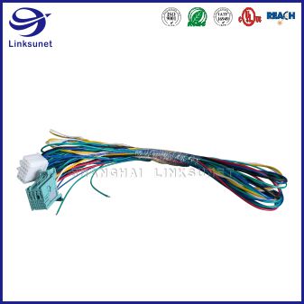 MOLEX 160014 系列 FLRY-B-0.35MM2 汽車(chē)線束